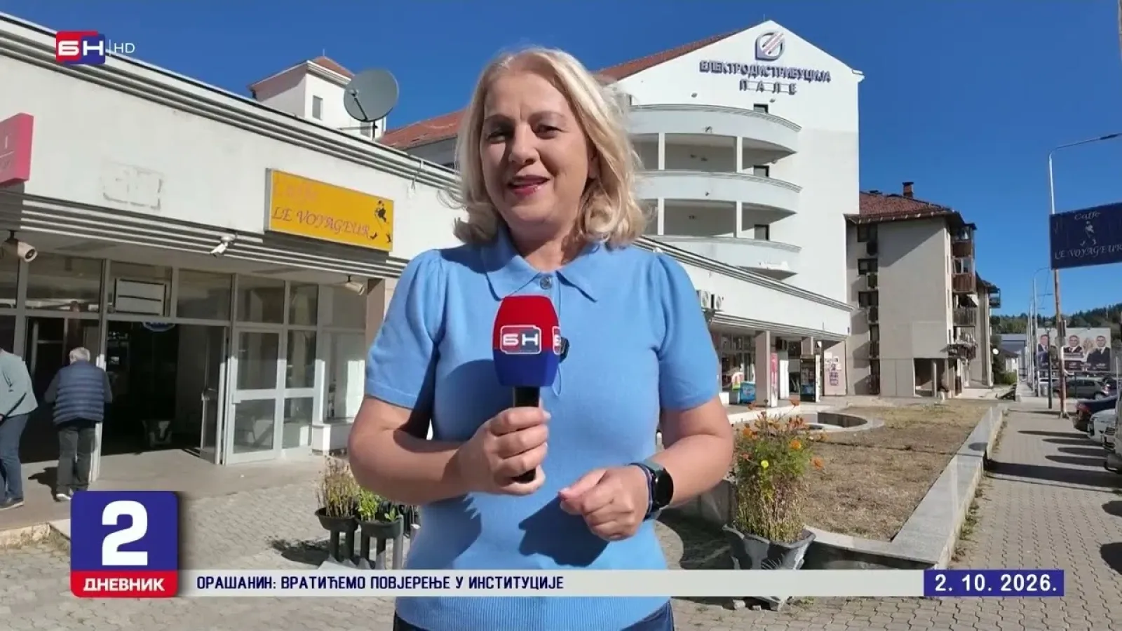Novi načini za kupovinu birača: U Palama sa predizbornog asfaltiranja  prešli i na stočni fond