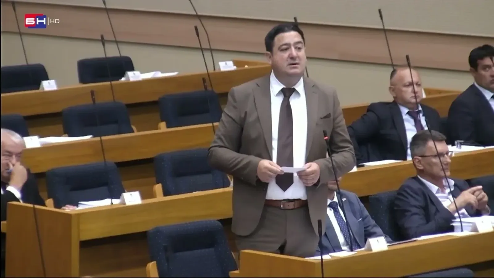Marković: Ova vlast je srušila dostojanstvo prosvjetnim radnicima!
