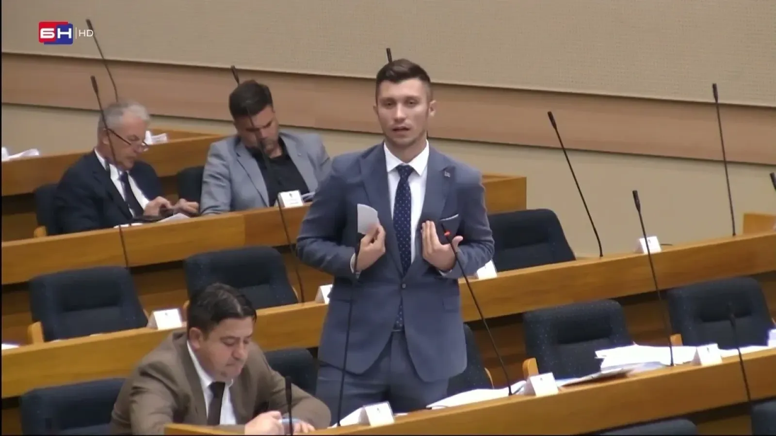 Kresojević: Vlast posmatra penzionere kao da su bogataši, kao da su zaradili penziju u Švajcarskoj