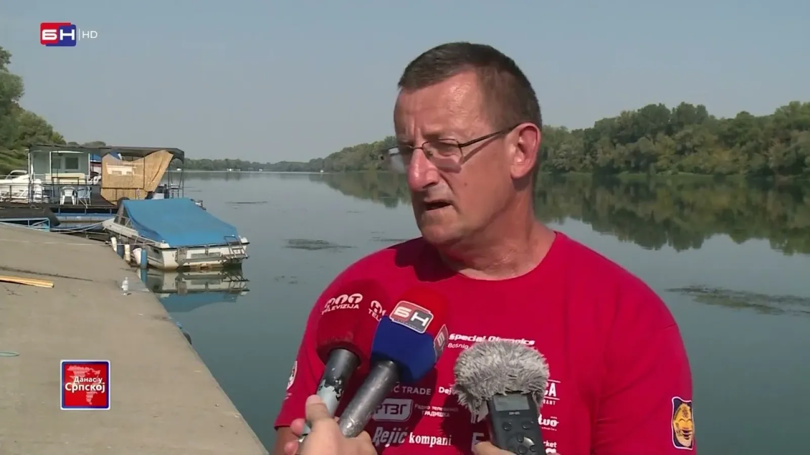 Drvenim čamcem veslao od Beograda do Gradiške
