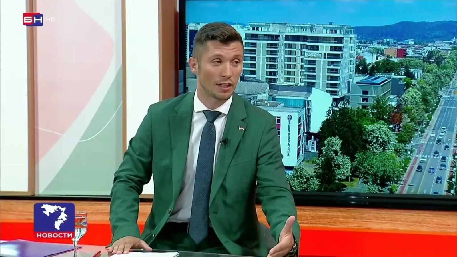 Kresojević: Vlast je ponaša kao da naši penzioneri žive u Švajcarskoj i imaju sve