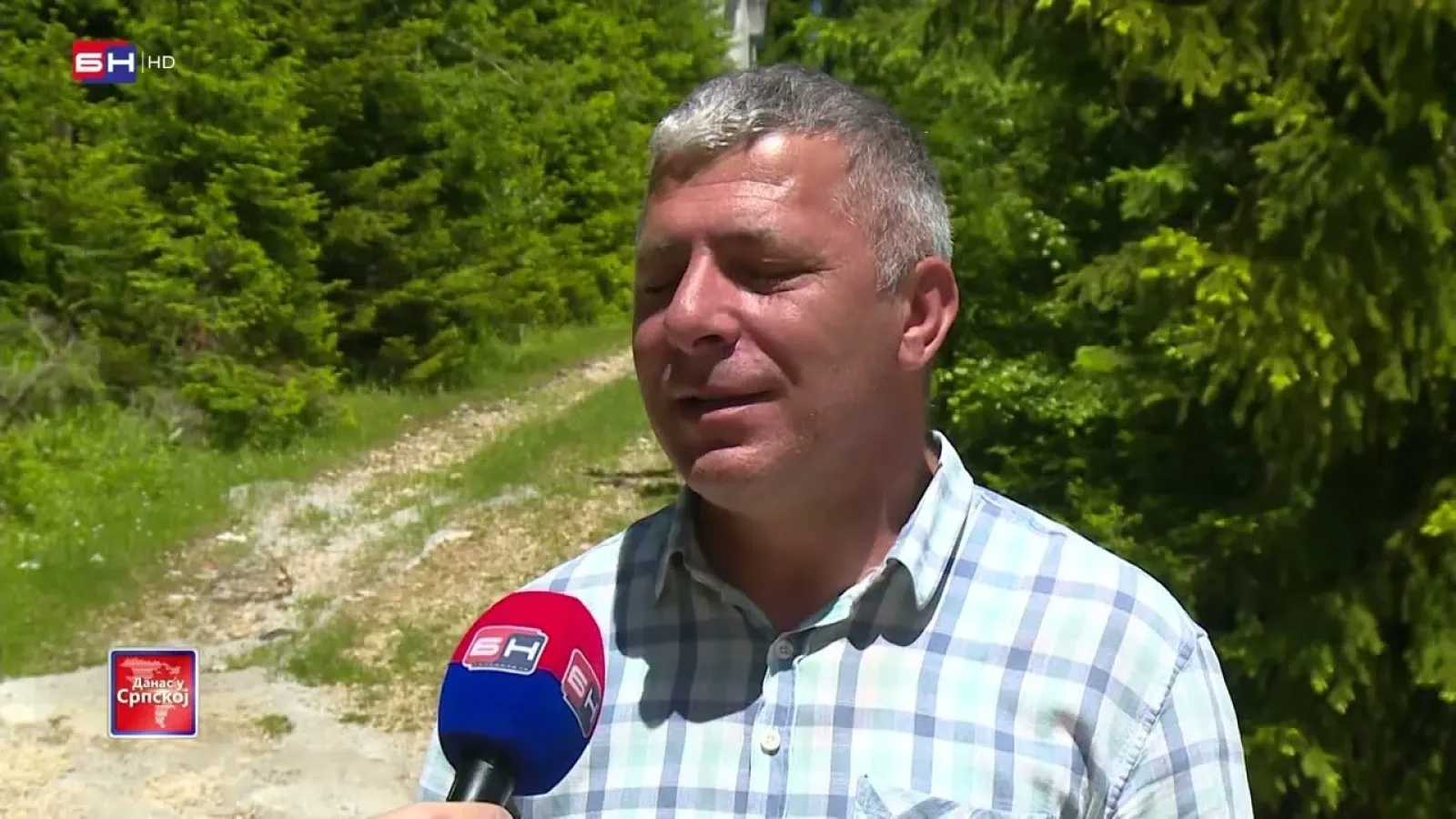 Planina Trebević raspolaže sa znatno više turističke strukture i privlači veliki broj turista