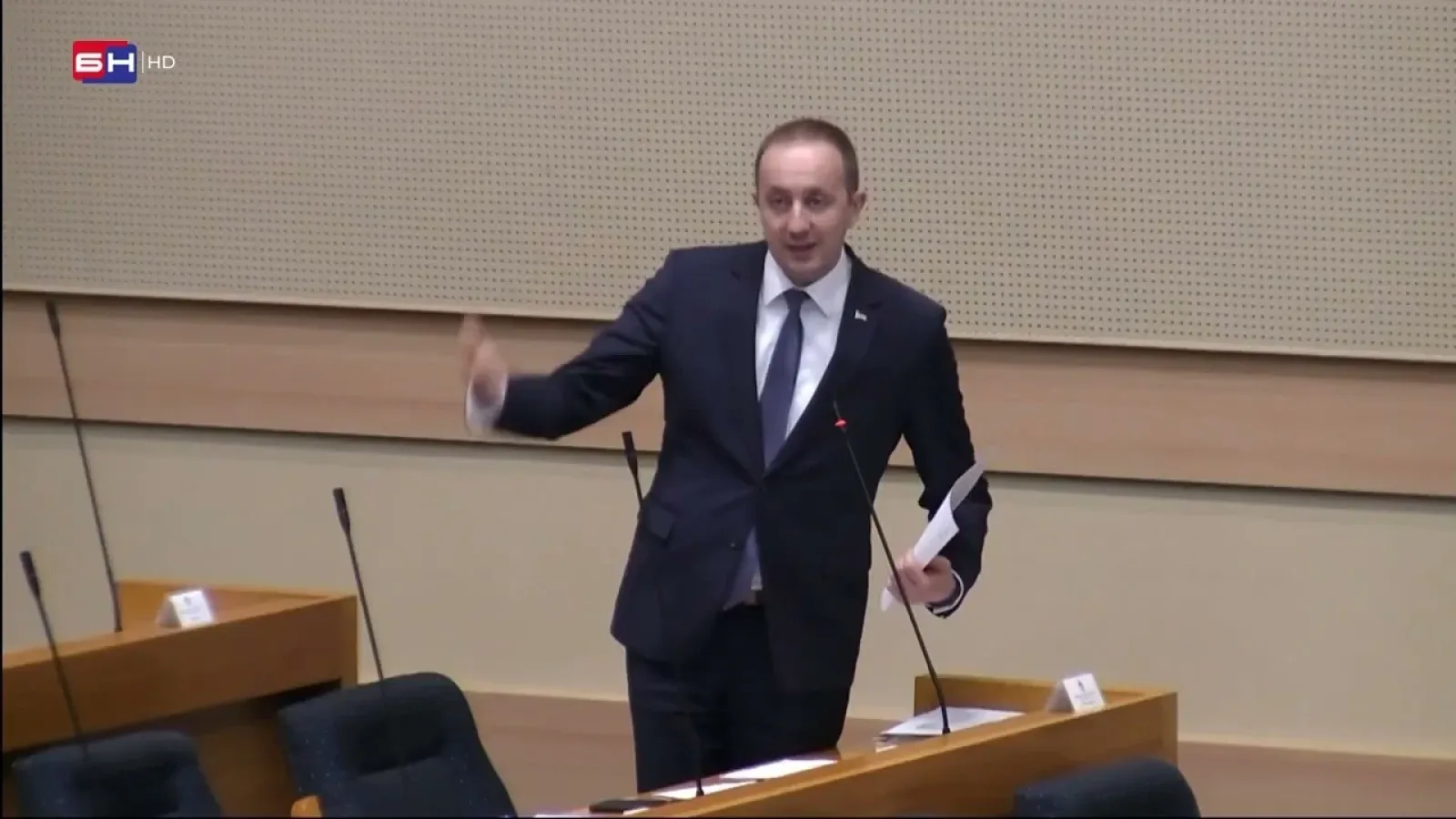Bodiroga: Politika je ušla u zdravstveni sektor, čak i glavne sestre lobiraju za SNSD?!