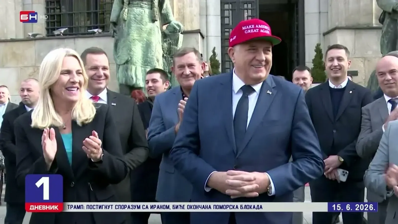 Vlada zaduživanje ne vidi kao problem već kao privilegiju da finansira svoj luksuz trošeći naš novac