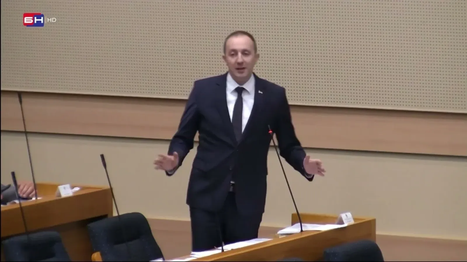 Bodiroga: Rekordno istorijsko zaduženje RS - Kako narod živi? Da li rast plata prati rast cijena?!