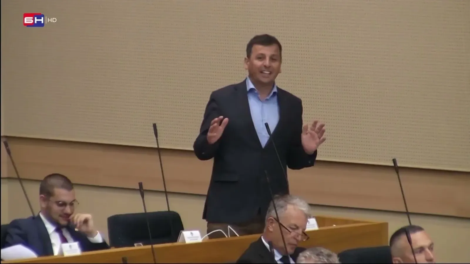 Vukanović: Zori Vidović i vladajućoj većini dati Nobelovu nagradu za finansije i ekonomiju