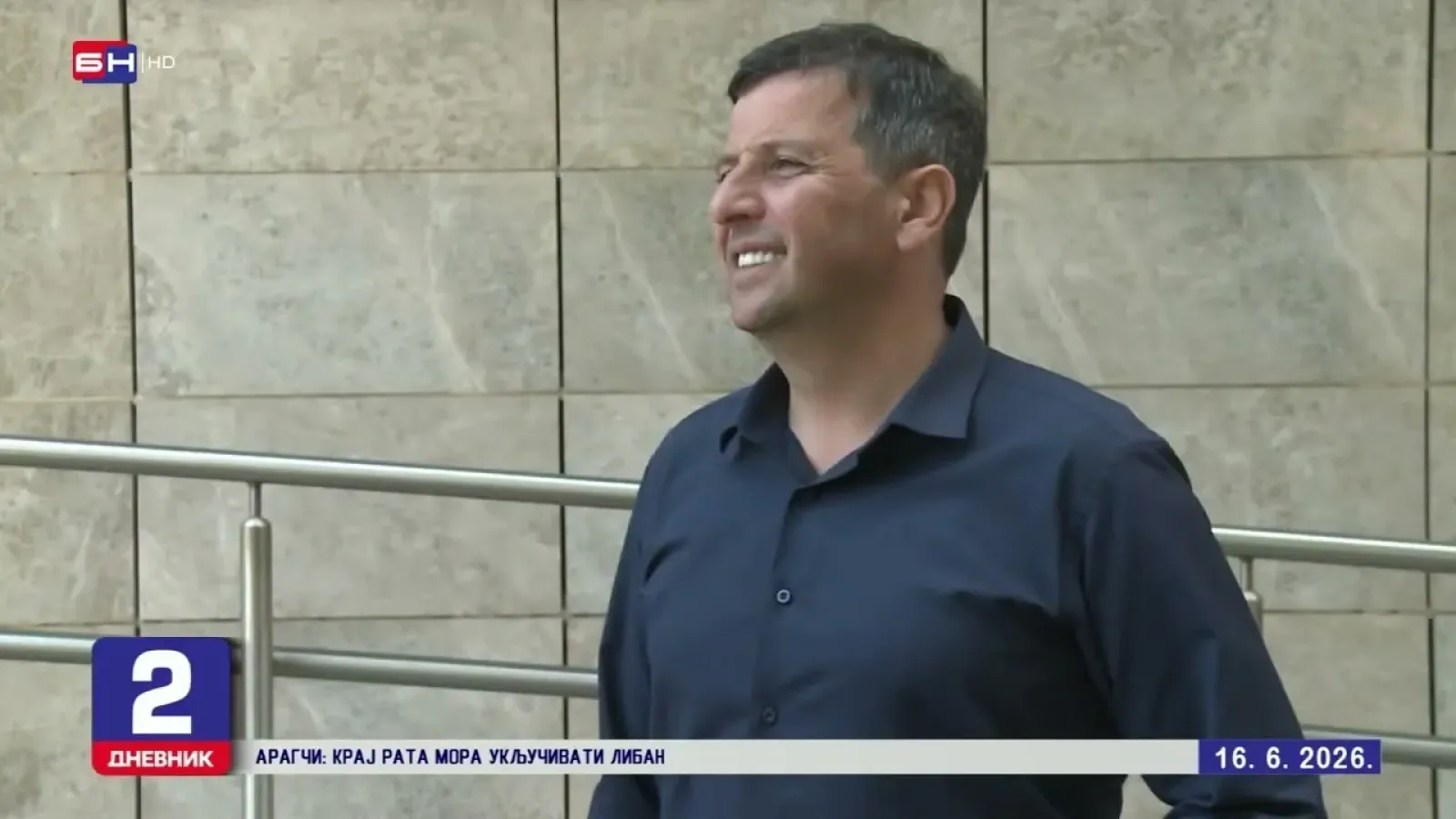Dan nakon istupanja iz Liste za pravdu, Milan Savanović iznio je nove sumnje u način rada stranke