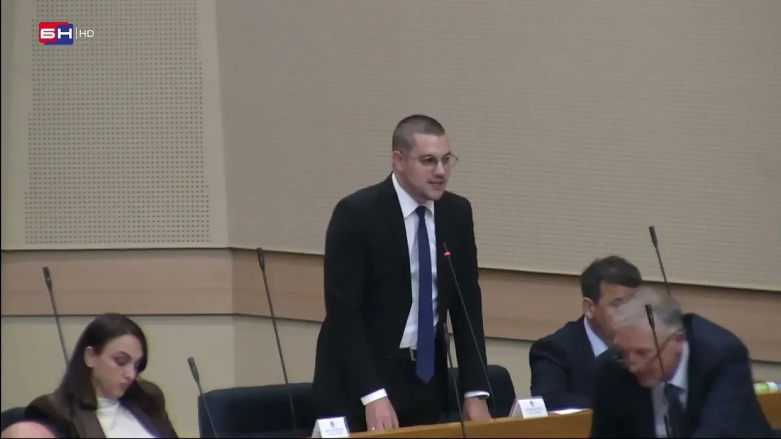 Vučinić: Da li ćemo trpiti i dalje ovakvo stanje i ove kozmetičke promene koje nam nameće ova vlast?