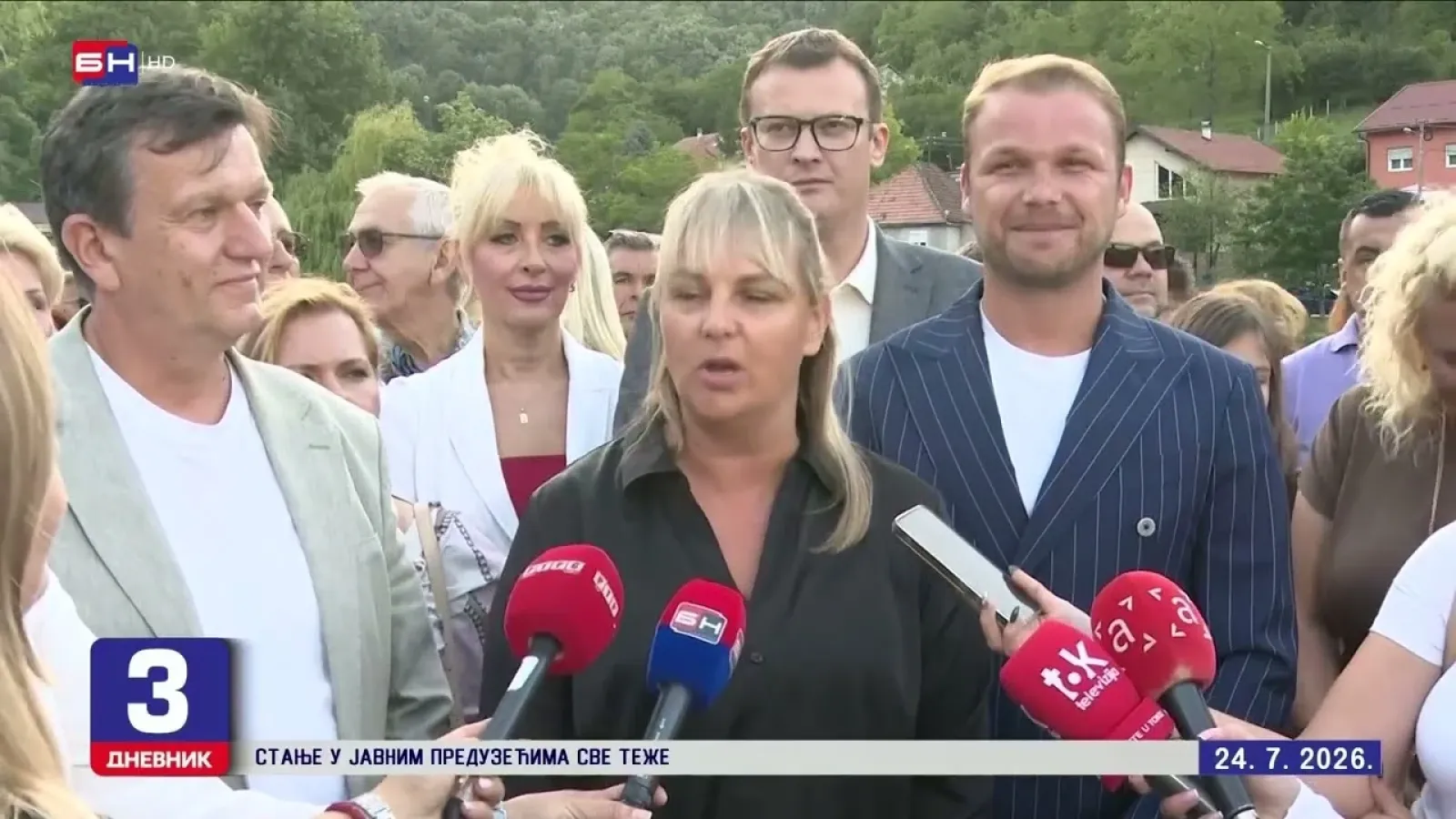 BANJALUKA DOBILA NOVU RIVU: Stanivuković i Blanuša sa građanima obišli šetalište