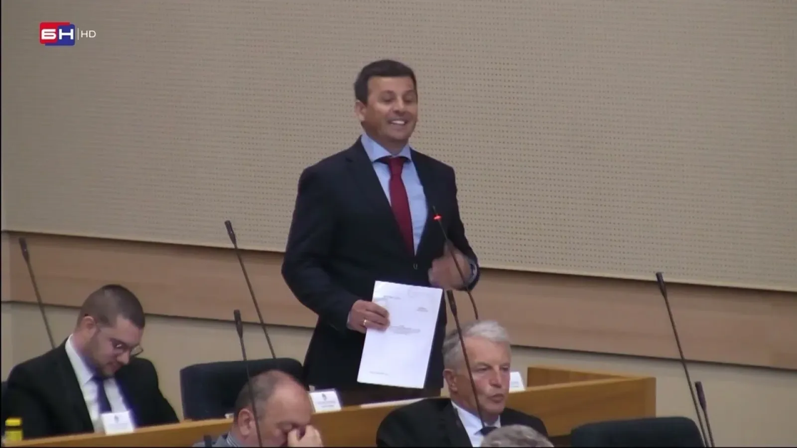 SUDAR VUKANOVIĆA I STEVANDIĆA - Da li su Šmit i Dodik uvijek sarađivali?! Vukanović IZBAČEN iz NSRS!