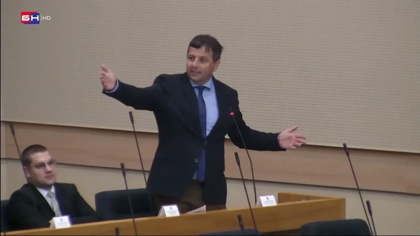 Vukanović: Mi jedan zakon ne možemo usvojiti četiri godine