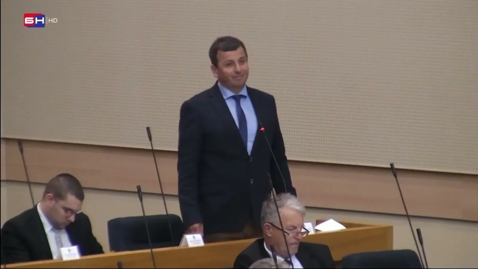 Vukanović: Ovakvi zakoni pogoduju pranju novca tajkunima bliskim vlasti