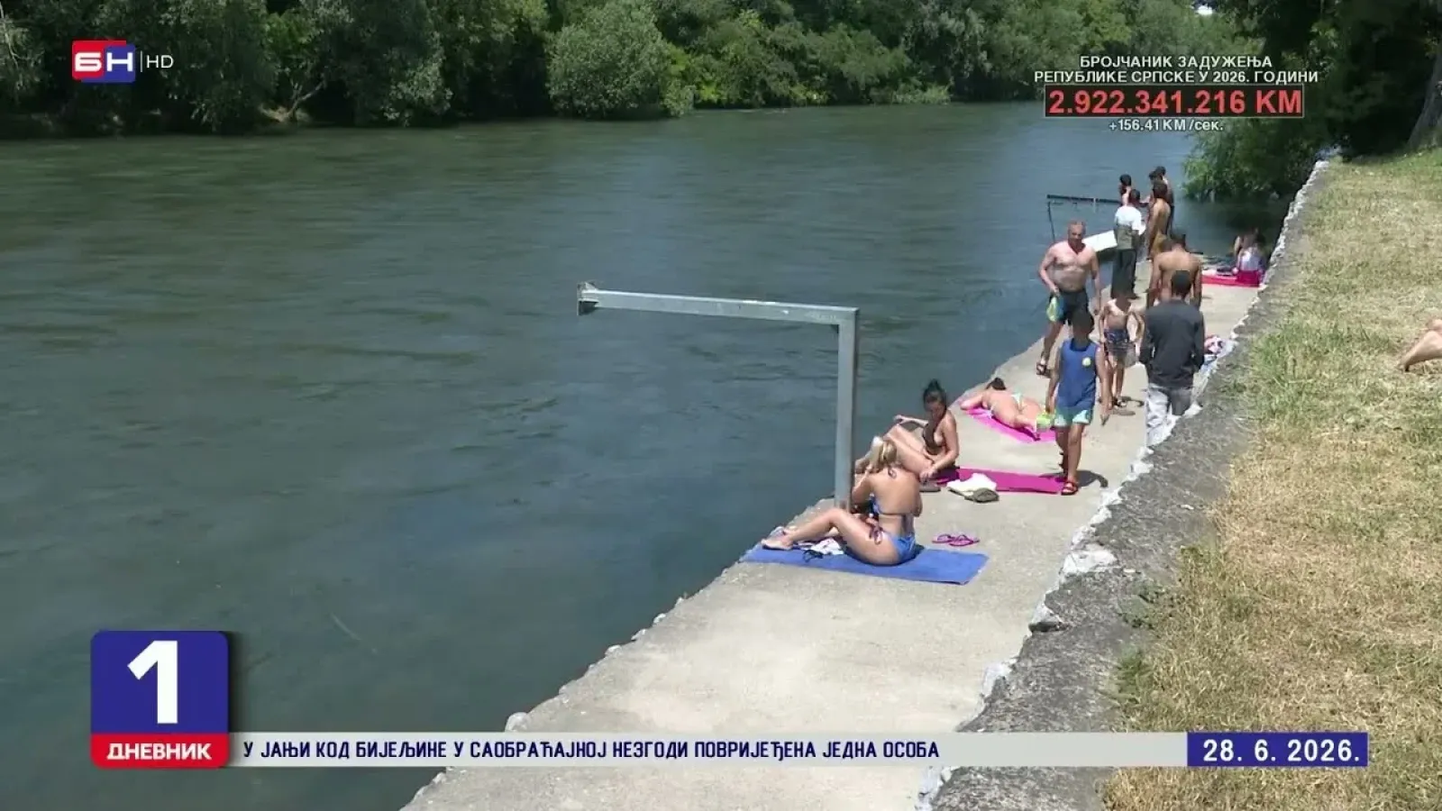 Banjalučani spas od vrućine pronašli uz rijeku Vrbas