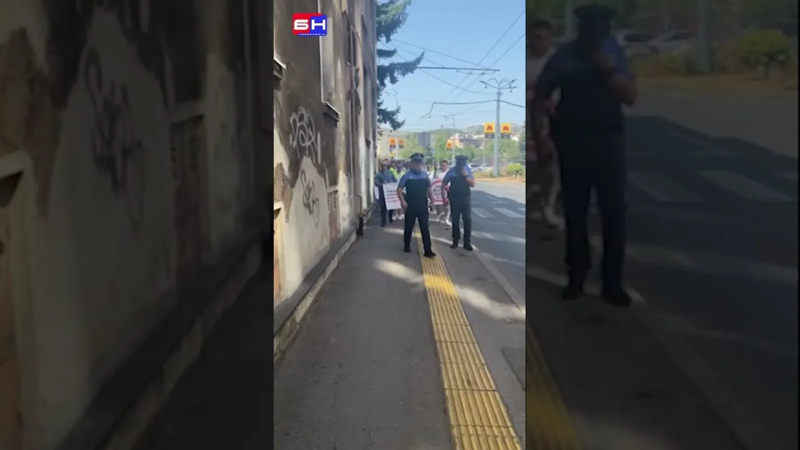 Протест возача испред сједишта Делегације ЕУ у Сарајево