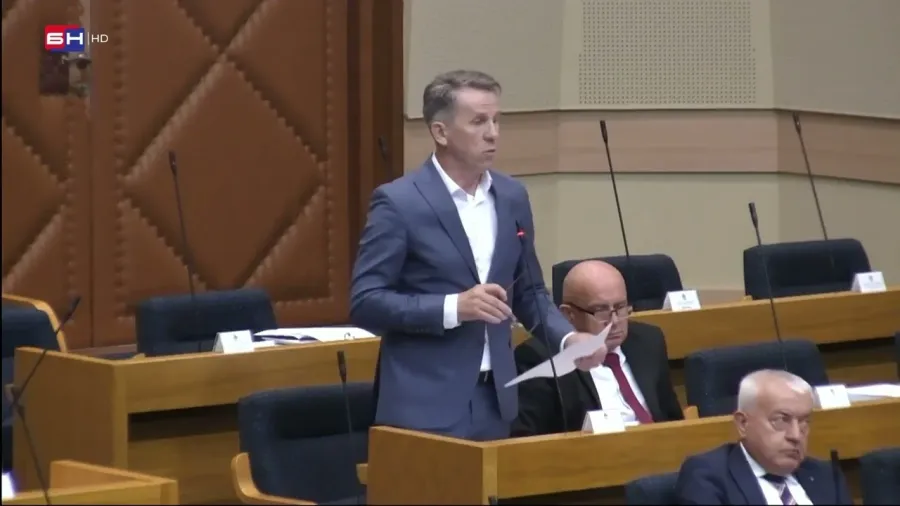 Dubravac: Moraš biti pripadnik SNSD-a da upišeš dijete u javni vrtić