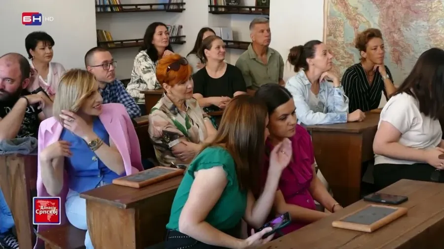 U Spomen-učionici Ivi Andriću promovisana knjiga Vladimira Kopicla "Između trudova"