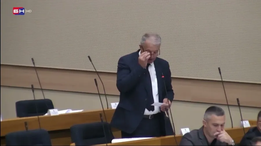 Glamočak: Povećanje plata u javnom sektoru samo je populistička mjera Vlade pred izbore!