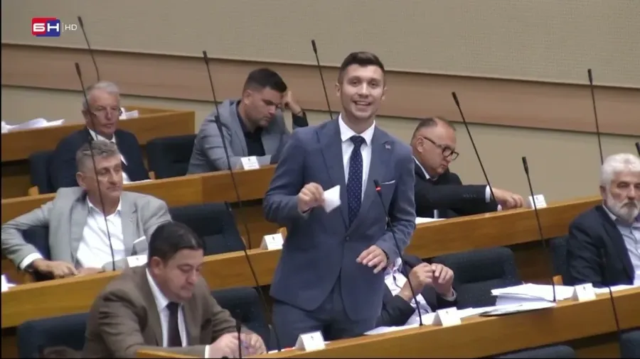 Kresojević: Republika Srpska nema investicije, samo dugove i to u jednoj godini od 4 milijarde KM!