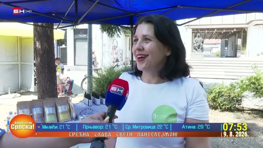 "Дани меда" у Бијељини: Одлична сезона и богата понуда пчелињих производа