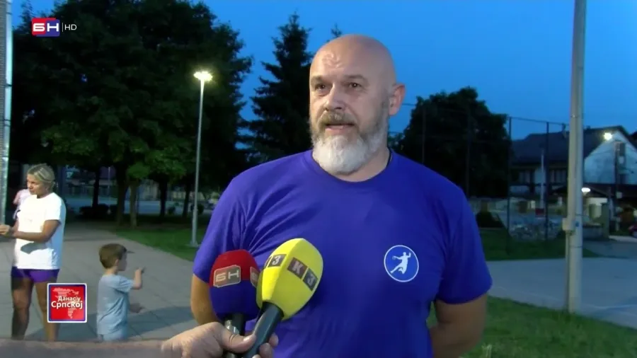 U Prijedoru je prije više od godinu dana počela sa radom škola rukometa pod nazivom "Feniks"
