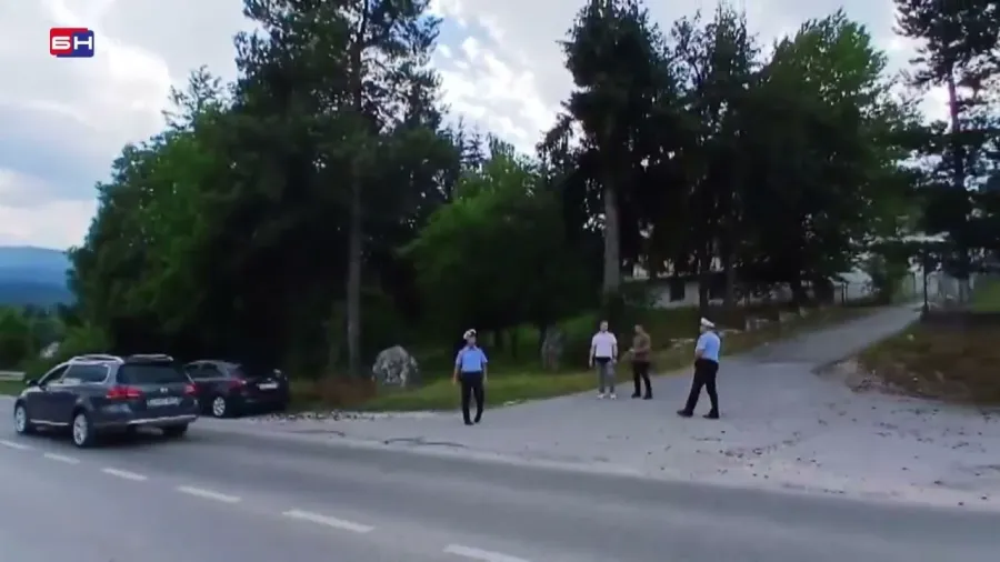 Medijima zabranjen prilaz hotelu gdje se sastaju pretučeni Paljani, Dodik i Kostrešević