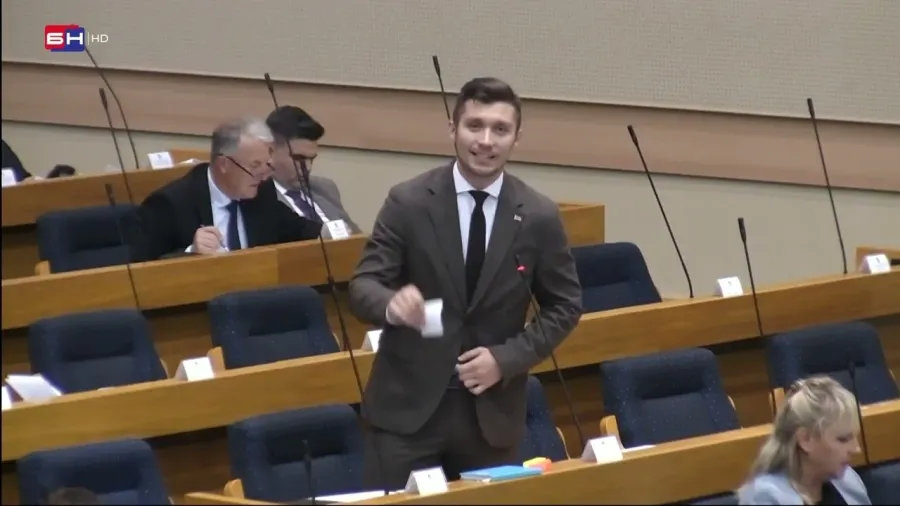 Kresojević: Igrate se sa sudbinom naroda u Republici Srpskoj