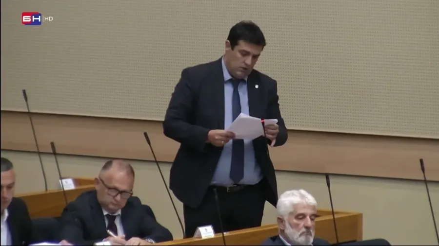 Berjan: Kako je moguće da budžetski deficit za nekoliko mjeseci poraste za 800 miliona KM?!