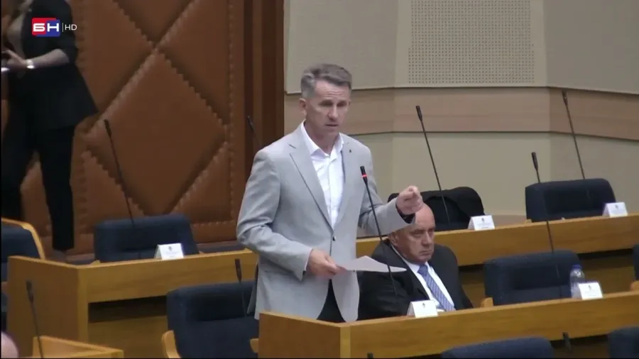 Dubravac: Ne postoje strani medijatori koji će ovdje doći bez da zastupaju tuđe interese!