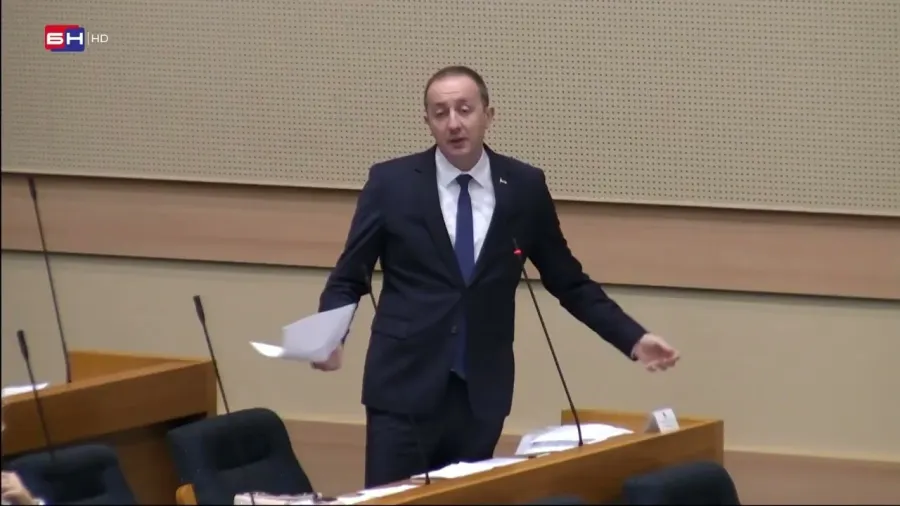 Bodiroga: Kao vlast niste ispoštovali Zakon o zapošljavanju djece poginulih boraca!