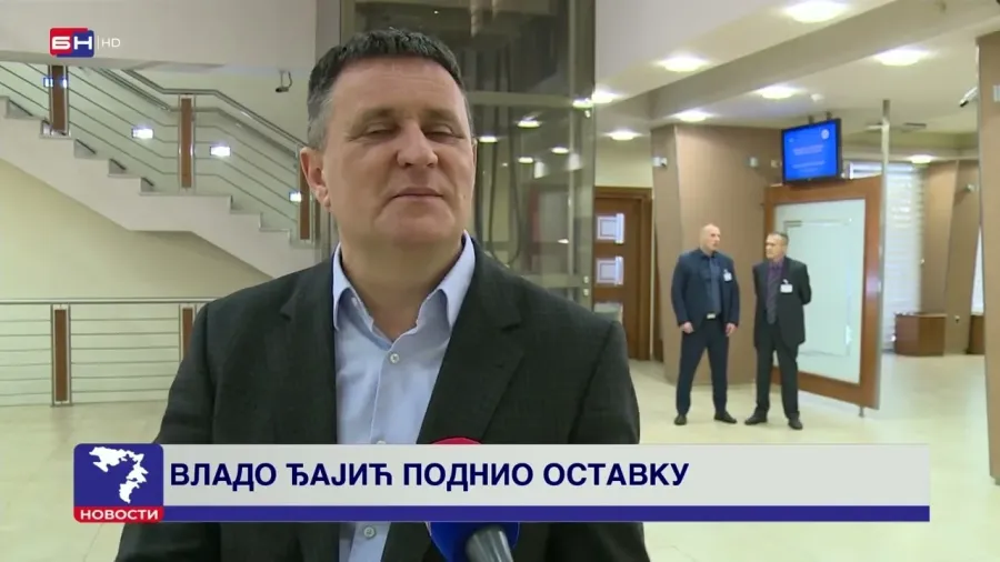 Vlado Đajić okrenuo leđa SNSD i Miloradu Dodiku