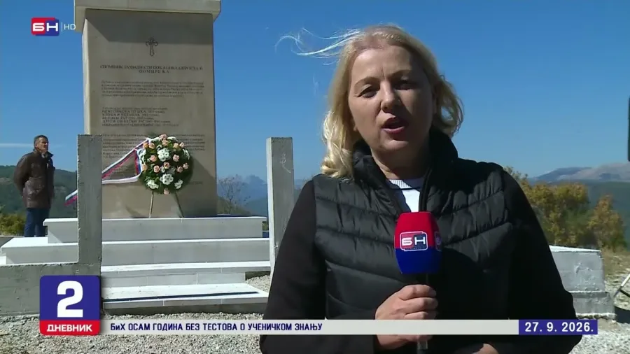 Откривен и освештан споменик погинулим српским борцима на Обљу код Калиновика
