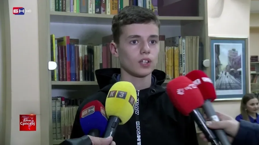 Prijedor: Najuspješnijim polaznicima pete Škole astronomije uručene su diplome